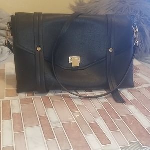 BLACK CROSSBODY BAG